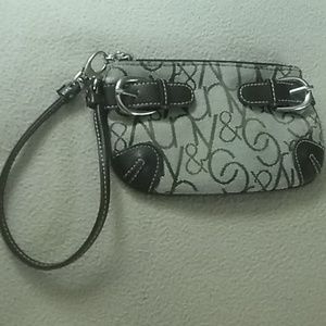 Purse used in good condition